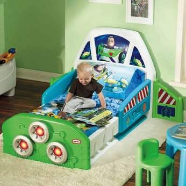 Dětská postel Toy Story Buzz - 3 Dětská postel Toy Story Buzz - 3